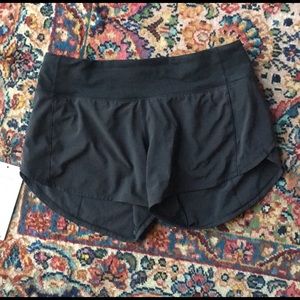 Lululemon Speed Up Short 4” Seam